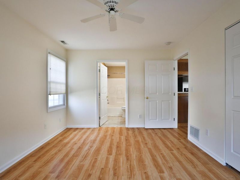 8380 Orchard Knoll Lane, Columbus, OH 43235 Photo 24