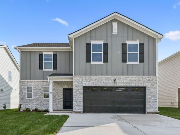 118 Dahlia Dr, La Vergne, TN 37086