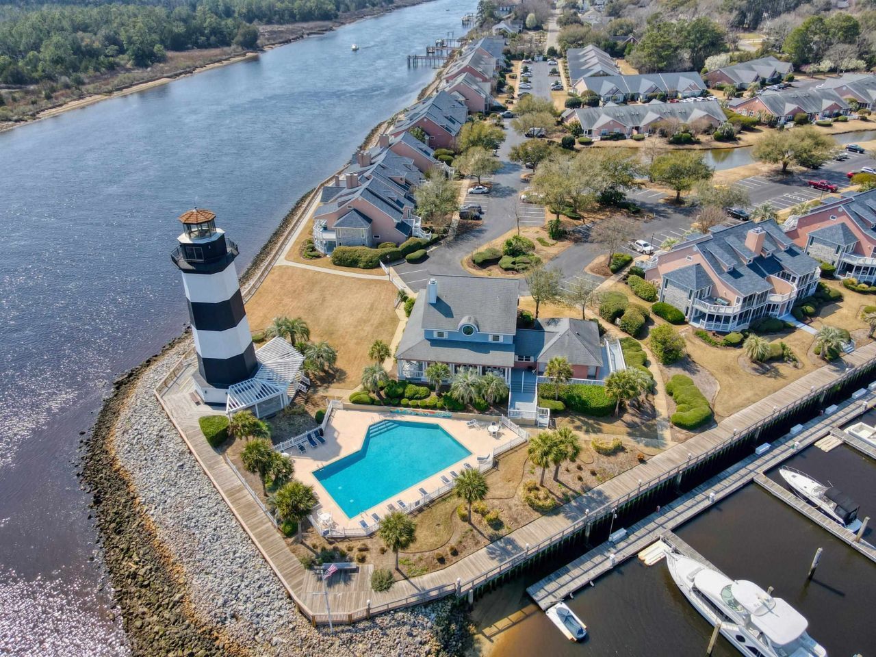 4306 Lightkeepers Way Photo 29