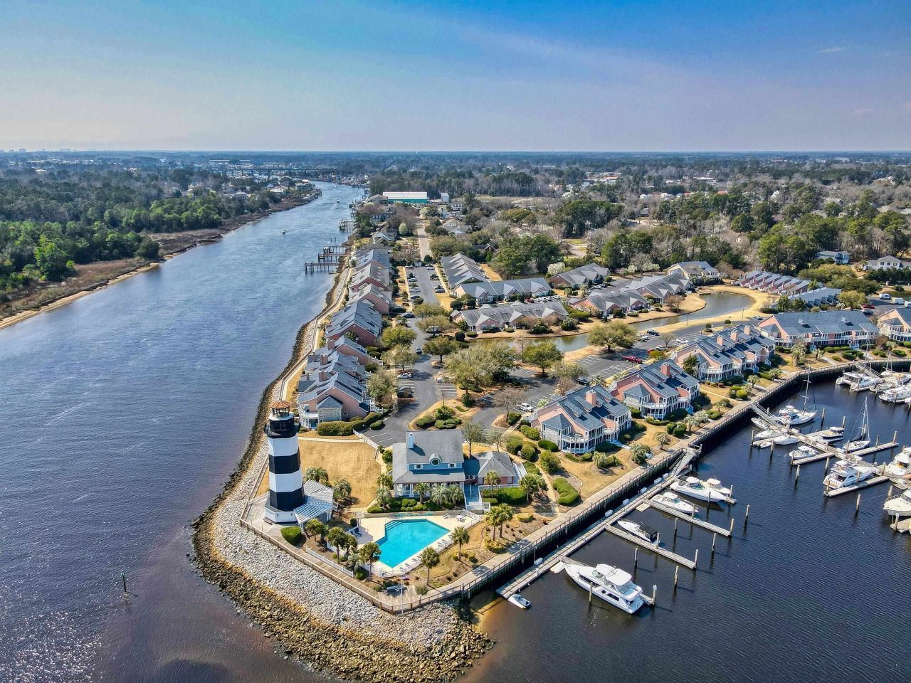 4306 Lightkeepers Way Photo 5