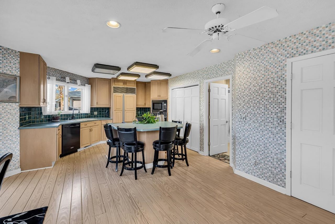 31 Smith Blvd. Photo 13