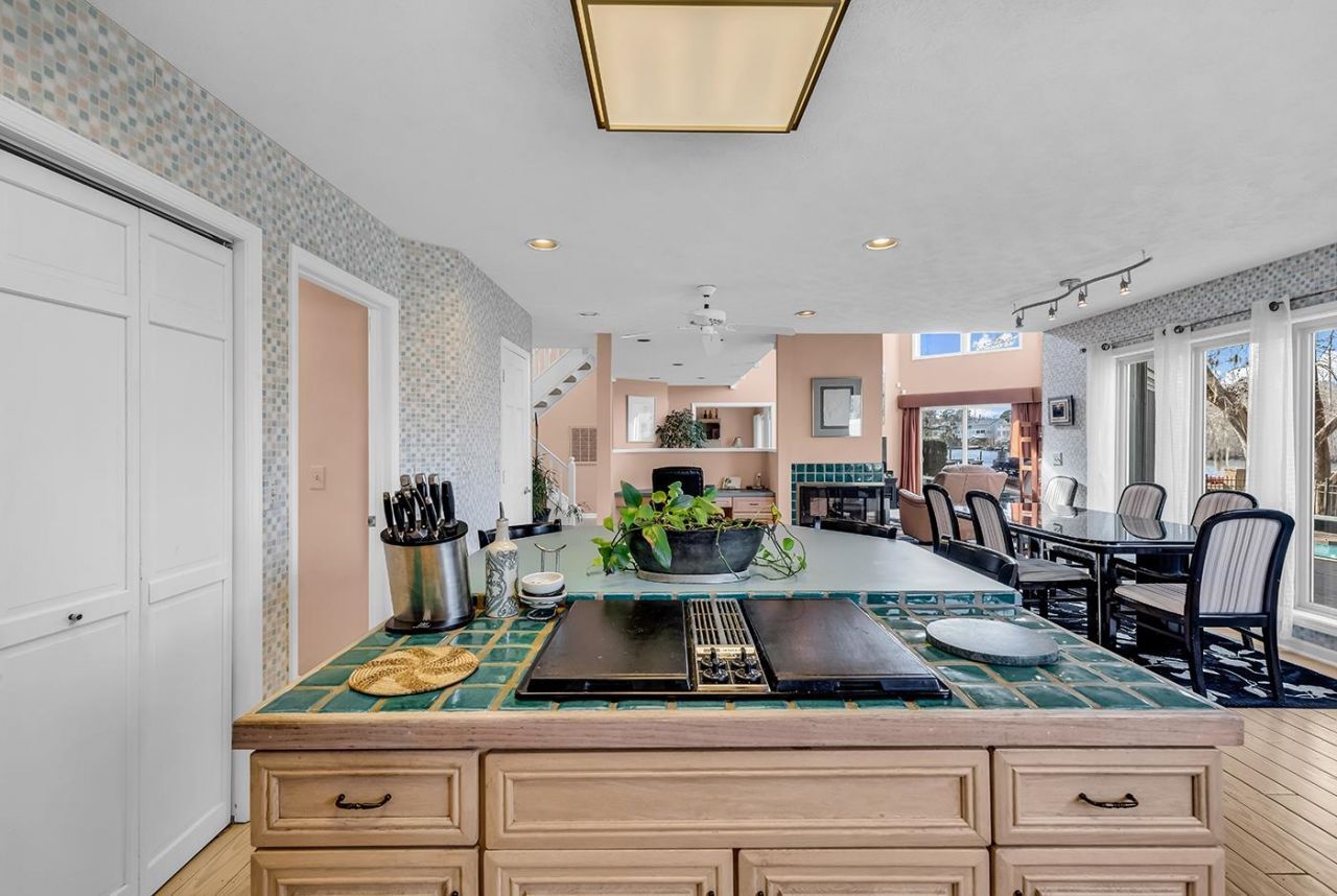 31 Smith Blvd. Photo 17