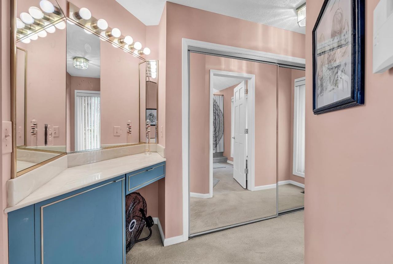 31 Smith Blvd. Photo 22