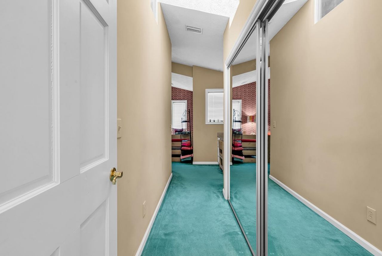 31 Smith Blvd. Photo 31