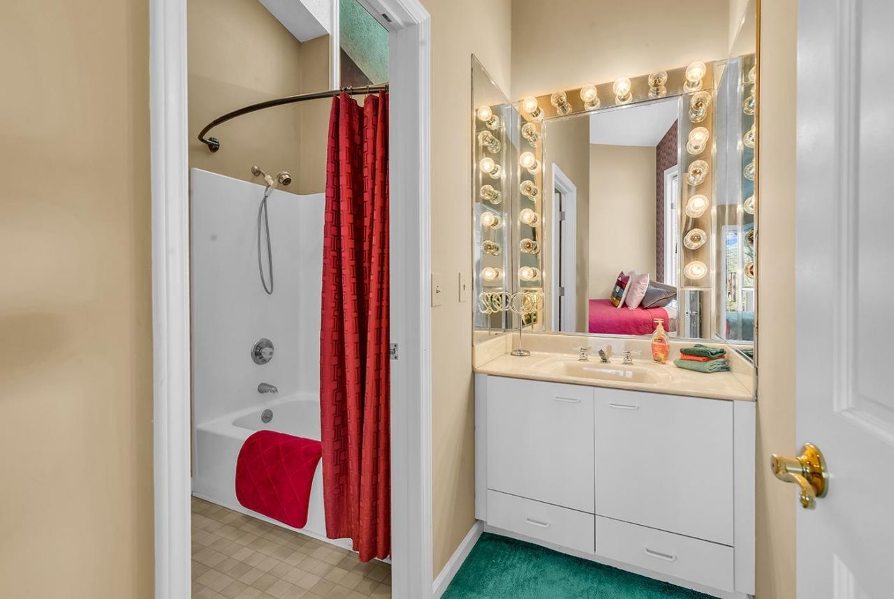 31 Smith Blvd. Photo 36