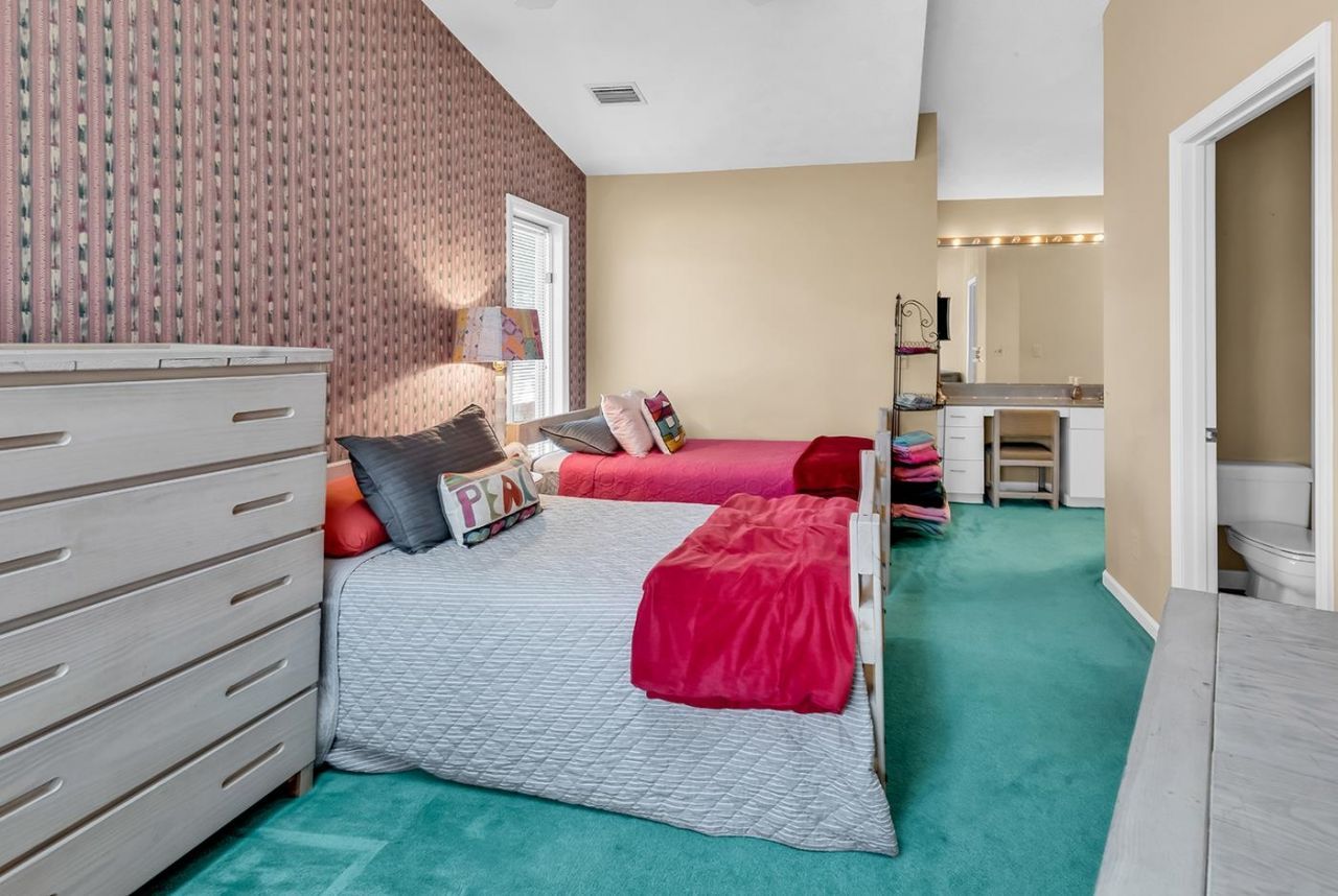 31 Smith Blvd. Photo 37