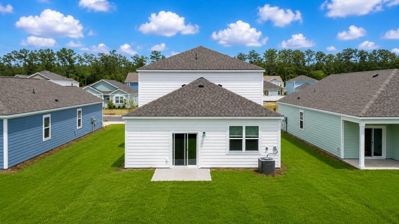 3943 Aberfeldy Lane Photo 8