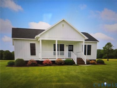 64 Parrott's Creek Lane, Water View, VA 23180