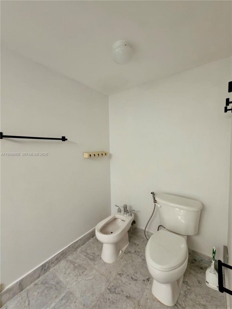 2501 SW 37th Ave, Unit 306, Miami, FL 33133 Photo