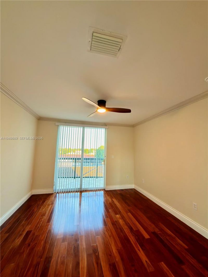 2501 SW 37th Ave, Unit 306, Miami, FL 33133 Photo