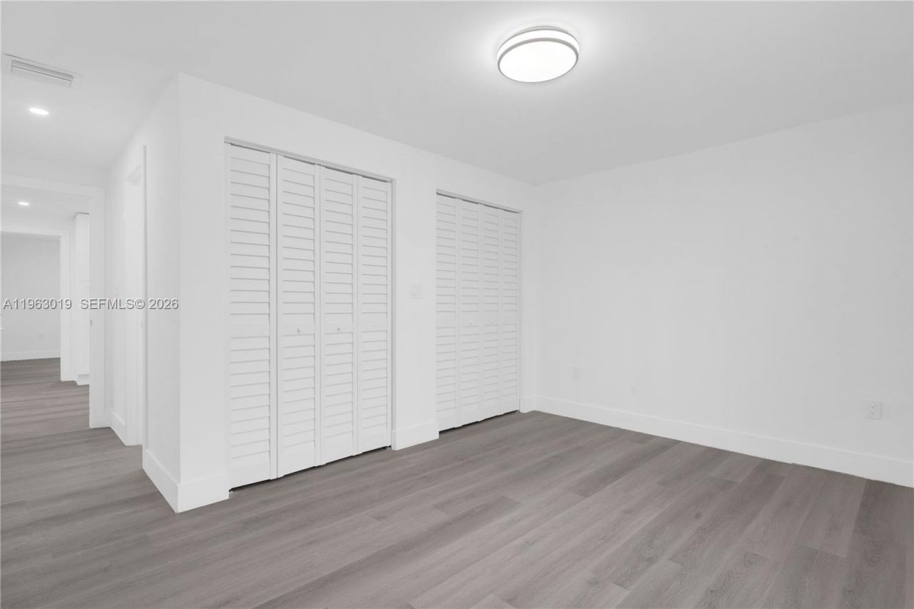 2505 NW 162 Ter, Miami Gardens, FL 33054 Photo