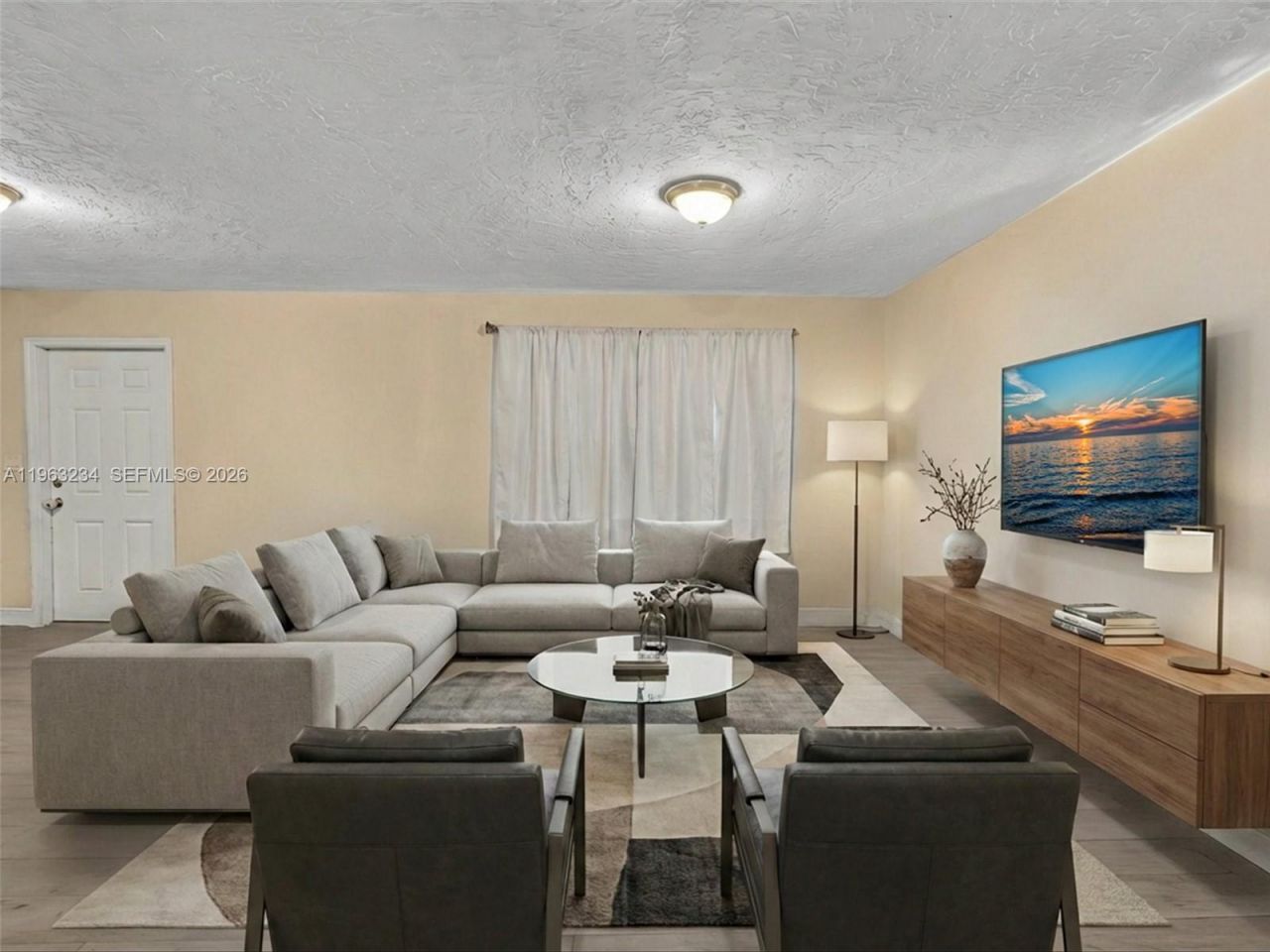 2512 NW 9th Pl, Fort Lauderdale, FL 33311 Photo