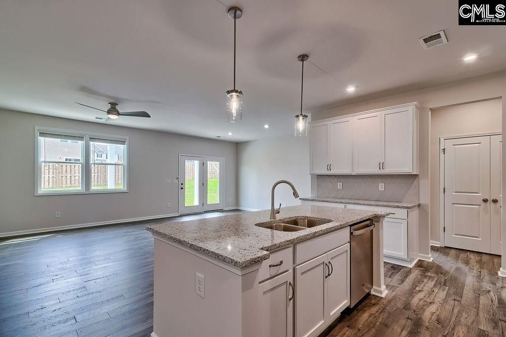 582 Swamp Grass Drive Photo 17