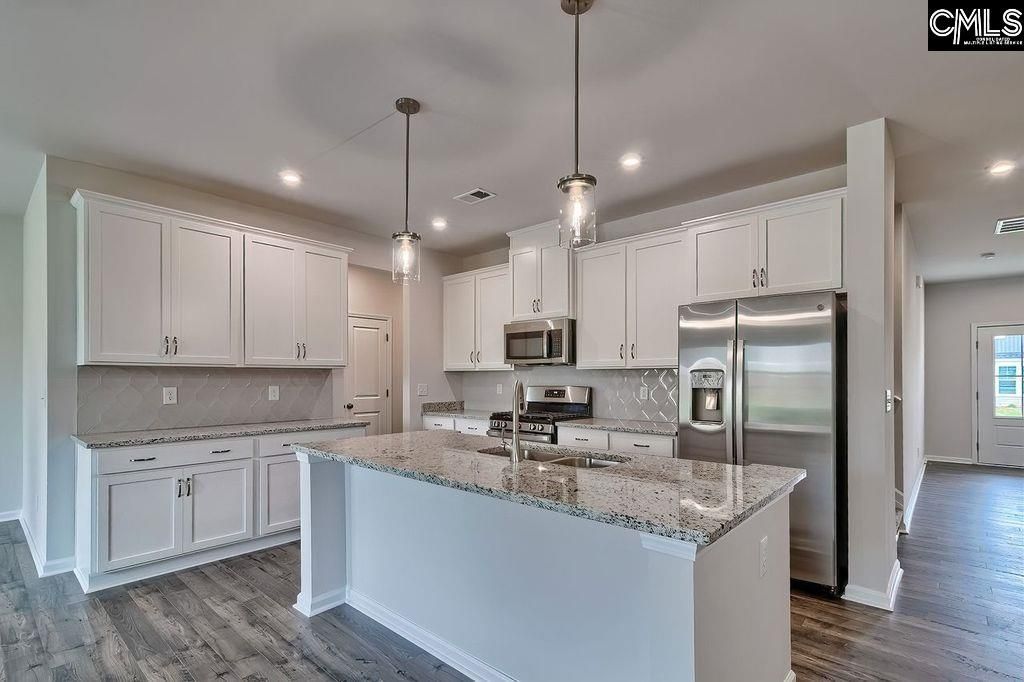 582 Swamp Grass Drive Photo 18