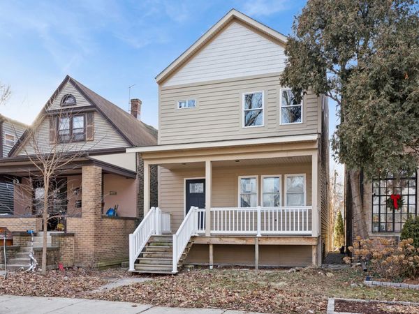 841 N Lombard Avenue, Oak Park, IL 60302