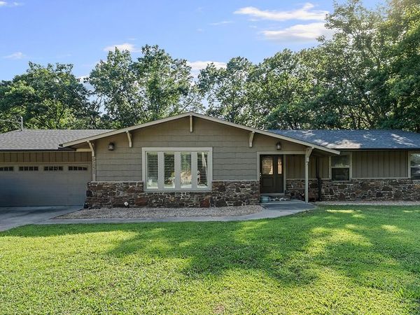 9251 Grimes Drive, Rogers, AR 72756