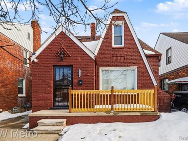 16230 Griggs Street, Detroit, MI 48221