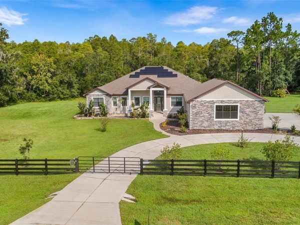 11979 PASCO TRAILS BOULEVARD, SPRING HILL, FL 34610