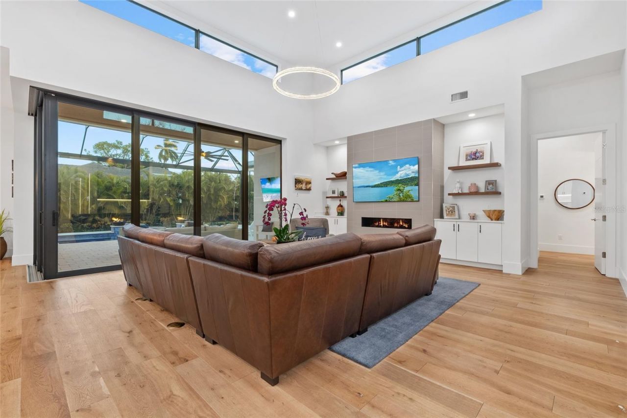 1429 Westbrook Drive, Sarasota, FL 34231 Photo