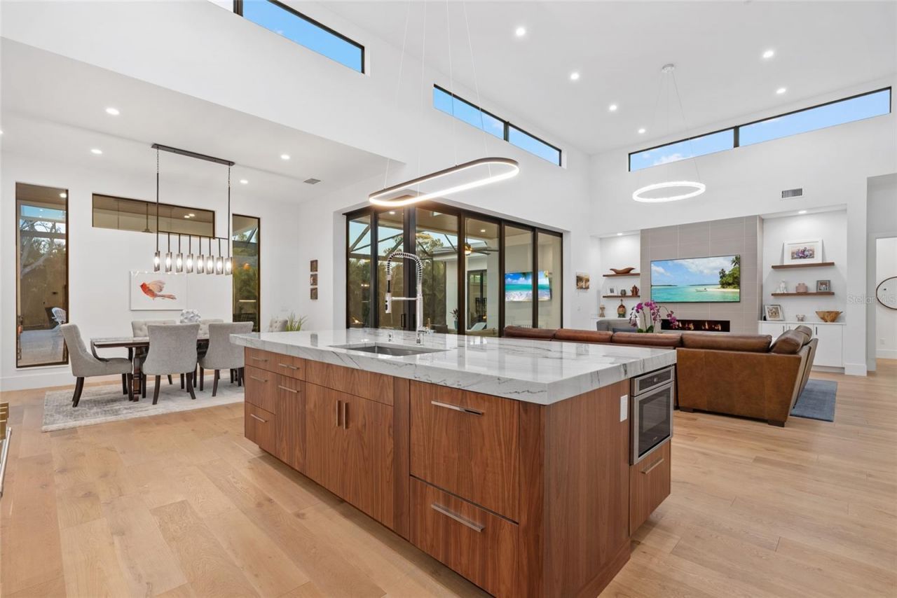 1429 Westbrook Drive, Sarasota, FL 34231 Photo