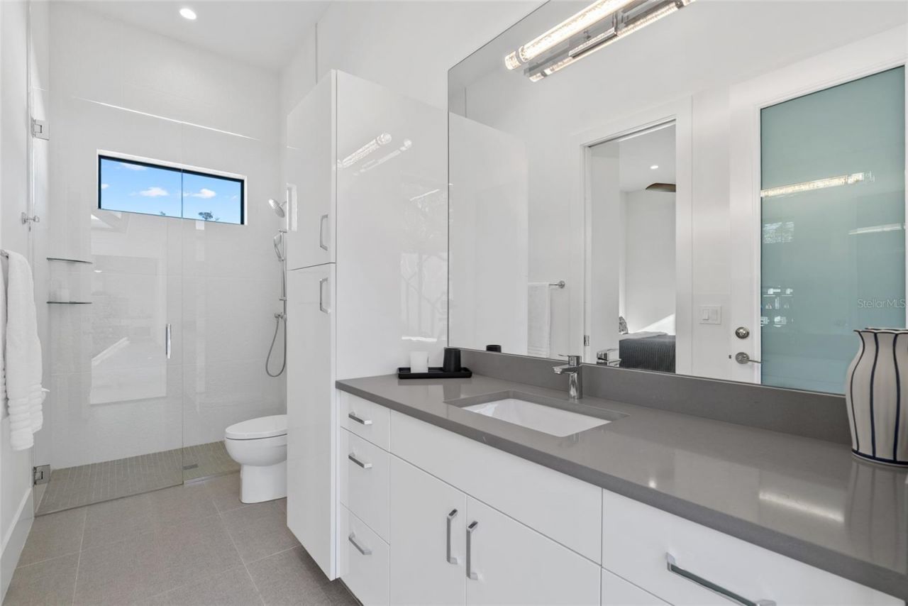 1429 Westbrook Drive, Sarasota, FL 34231 Photo