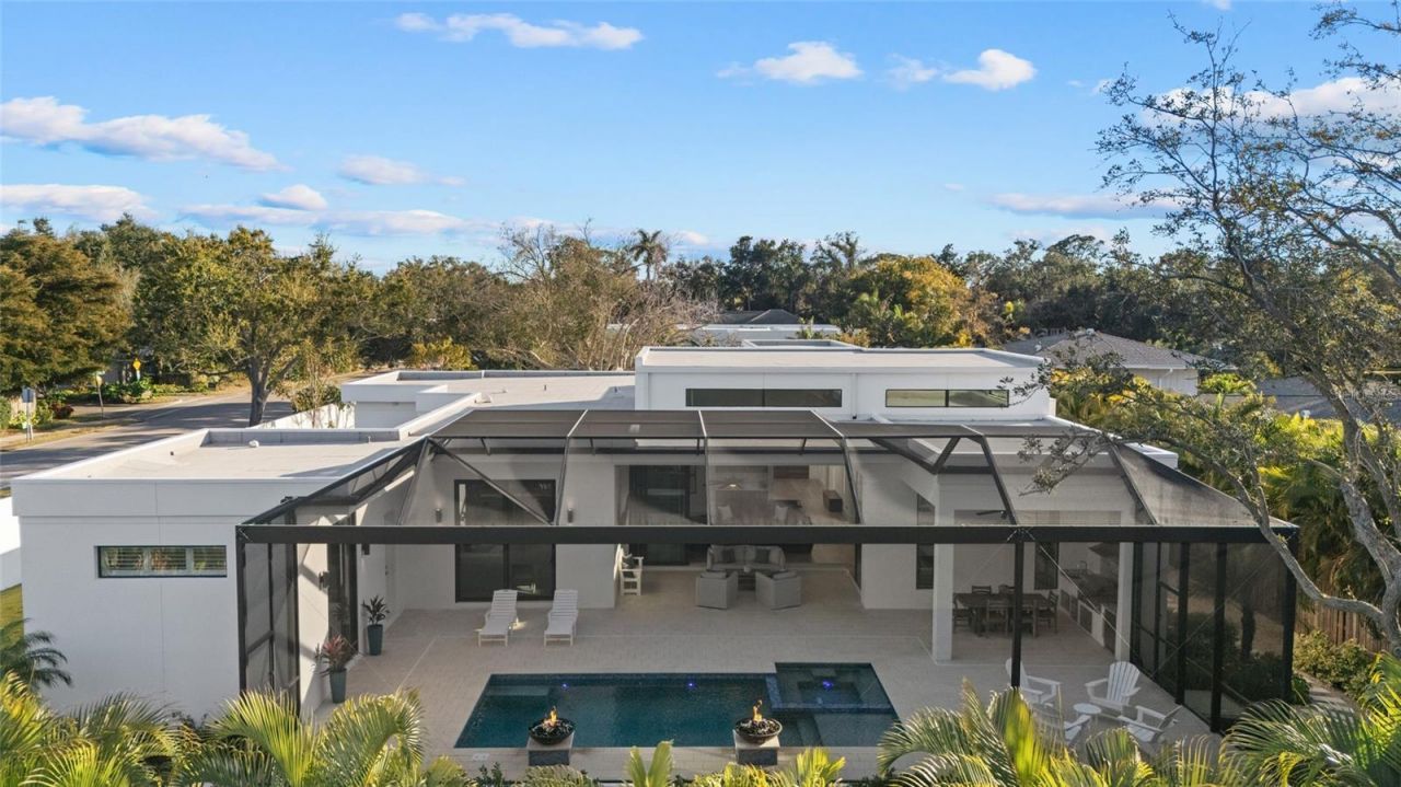 1429 Westbrook Drive, Sarasota, FL 34231 Photo