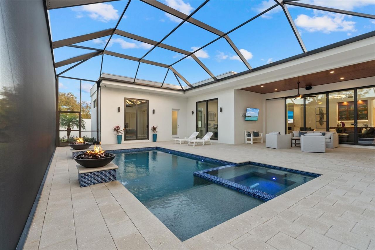 1429 Westbrook Drive, Sarasota, FL 34231 Photo