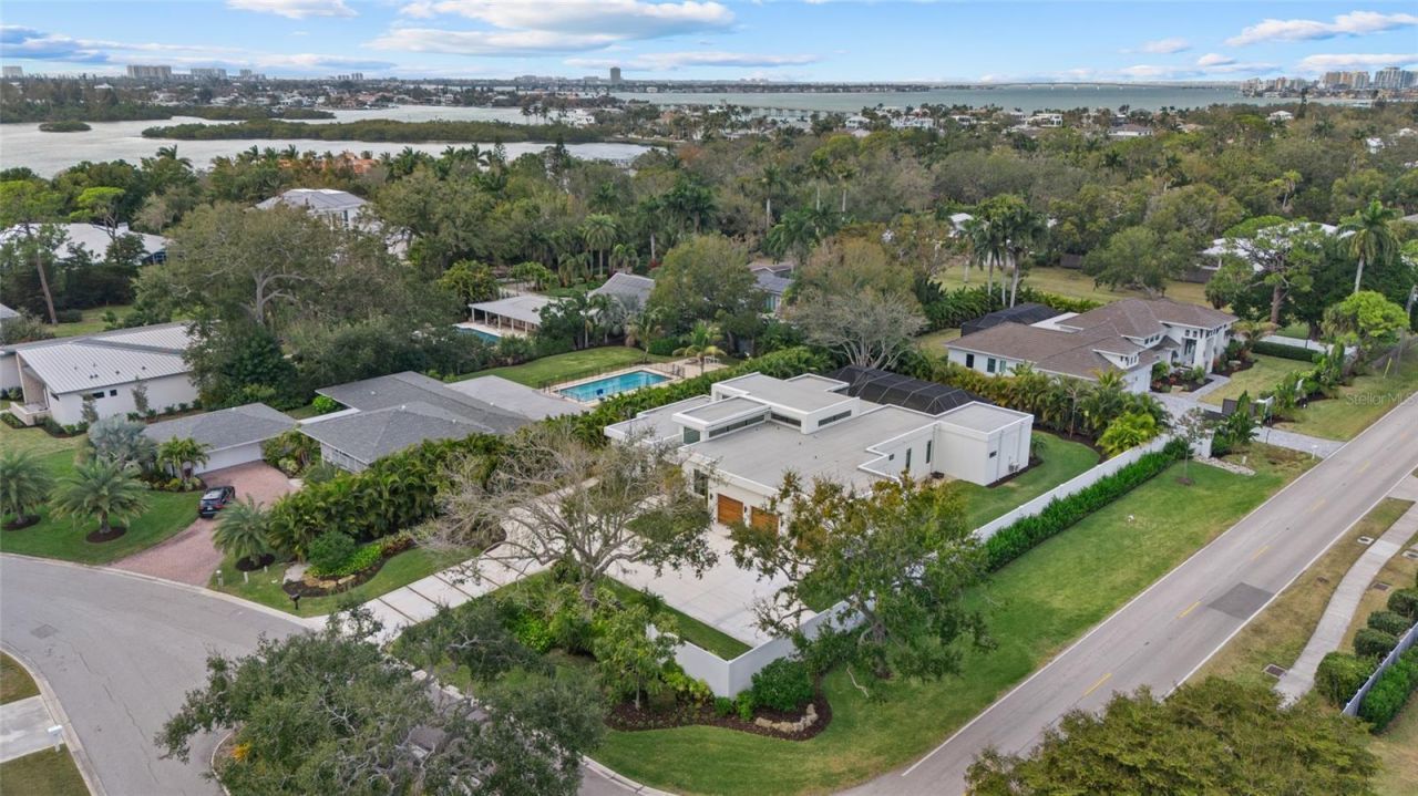 1429 Westbrook Drive, Sarasota, FL 34231 Photo