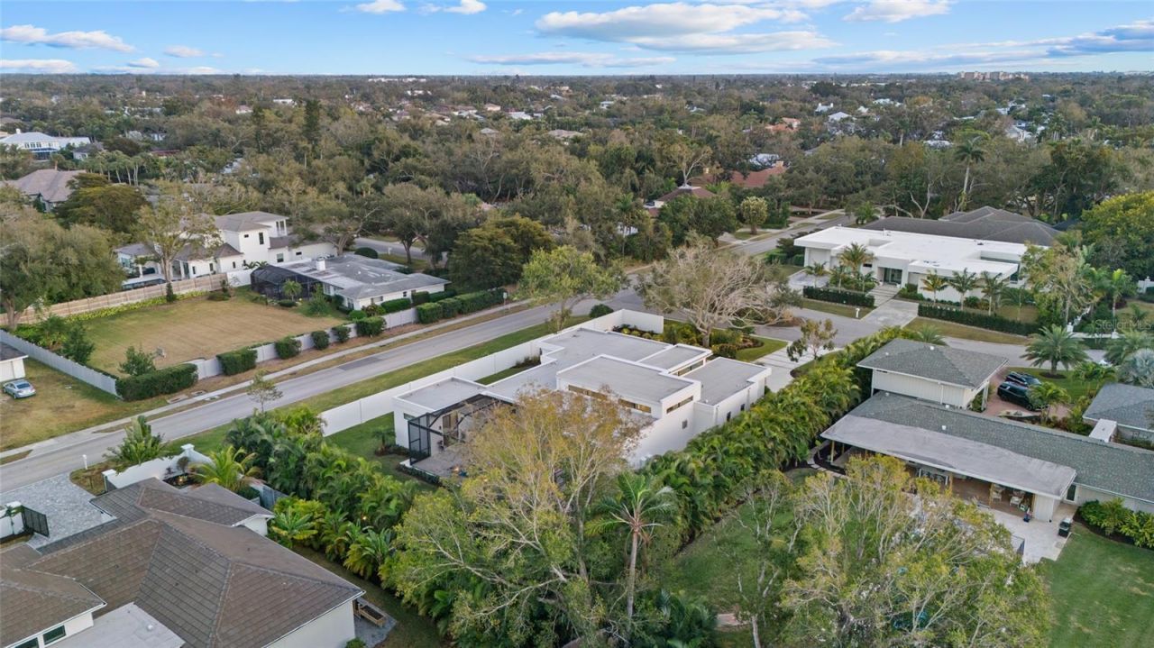 1429 Westbrook Drive, Sarasota, FL 34231 Photo