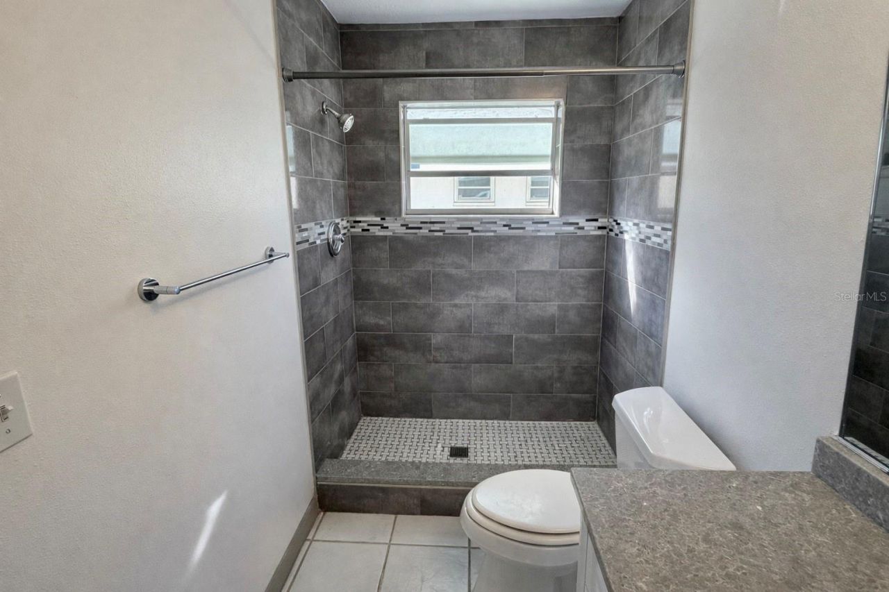 3364 Ramblewood Way, Unit 12, Sarasota, FL 34237 Photo