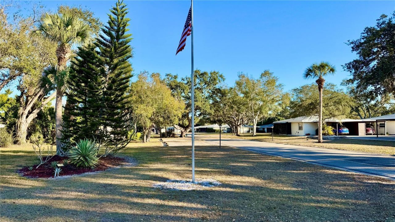 3364 Ramblewood Way, Unit 12, Sarasota, FL 34237 Photo