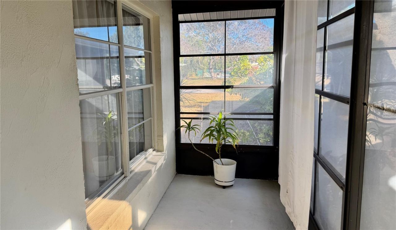 3364 Ramblewood Way, Unit 12, Sarasota, FL 34237 Photo