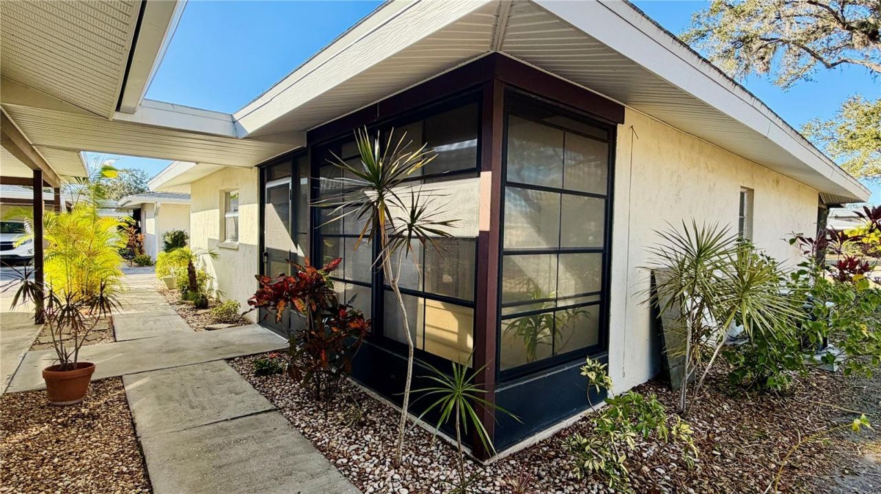 3364 Ramblewood Way, Unit 12, Sarasota, FL 34237 Photo