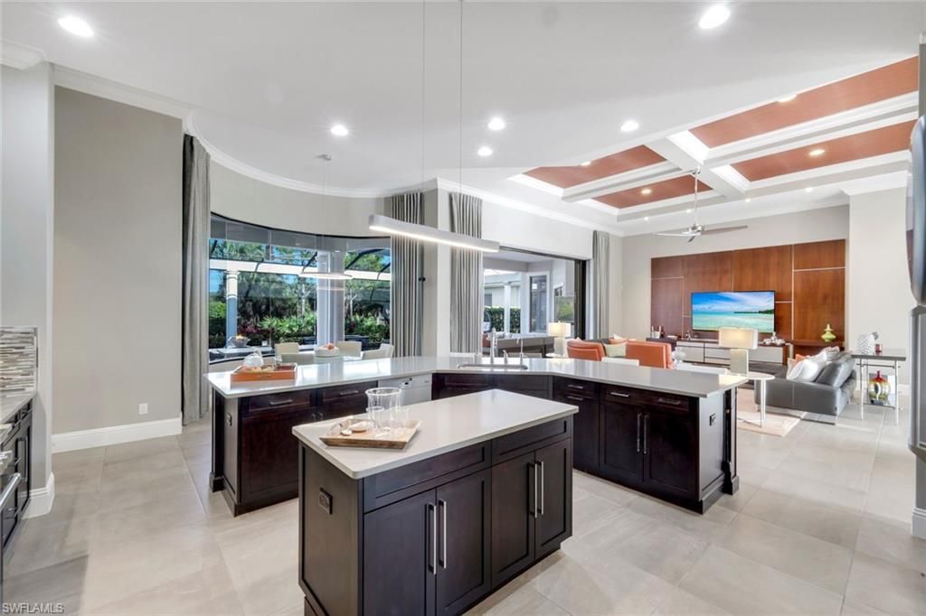 3828 Isla Del Sol Way, Naples, FL 34114 Photo