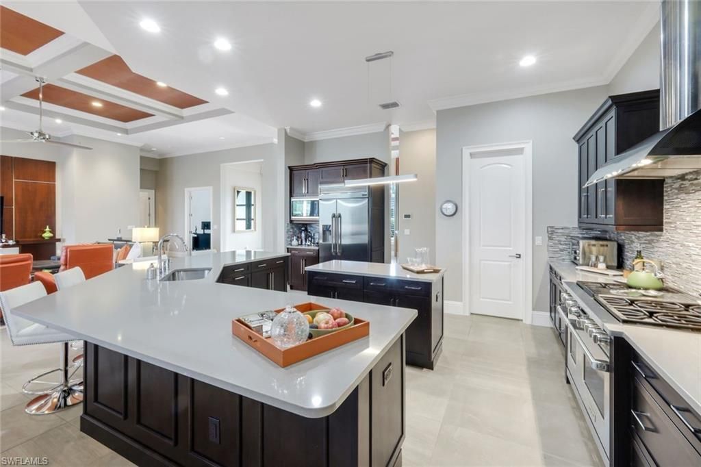 3828 Isla Del Sol Way, Naples, FL 34114 Photo