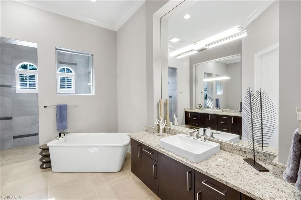 3828 Isla Del Sol Way, Naples, FL 34114 Photo