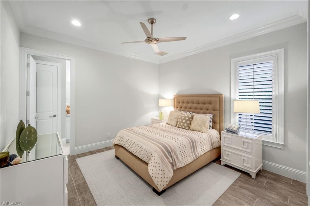 3828 Isla Del Sol Way, Naples, FL 34114 Photo