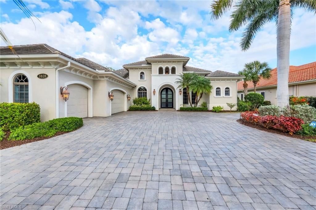 3828 Isla Del Sol Way, Naples, FL 34114 Photo