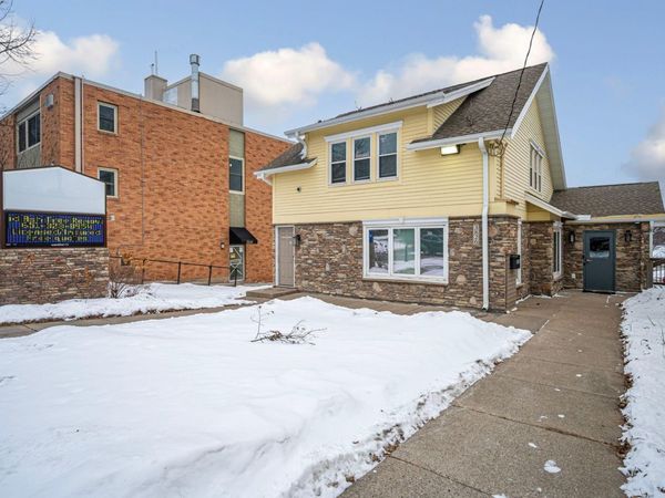 3826 W Broadway Avenue, Robbinsdale, MN 55422