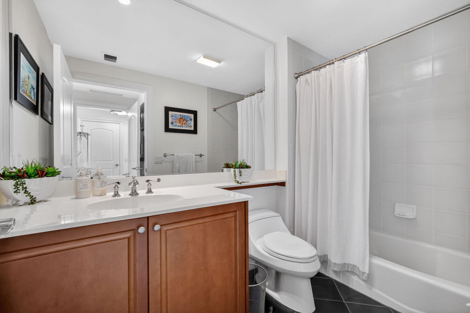 4600 N Ocean Drive, Unit 801, Singer Island, FL 33404 Photo