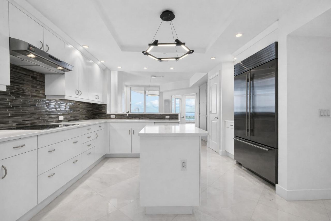 4600 N Ocean Drive, Unit 801, Singer Island, FL 33404 Photo