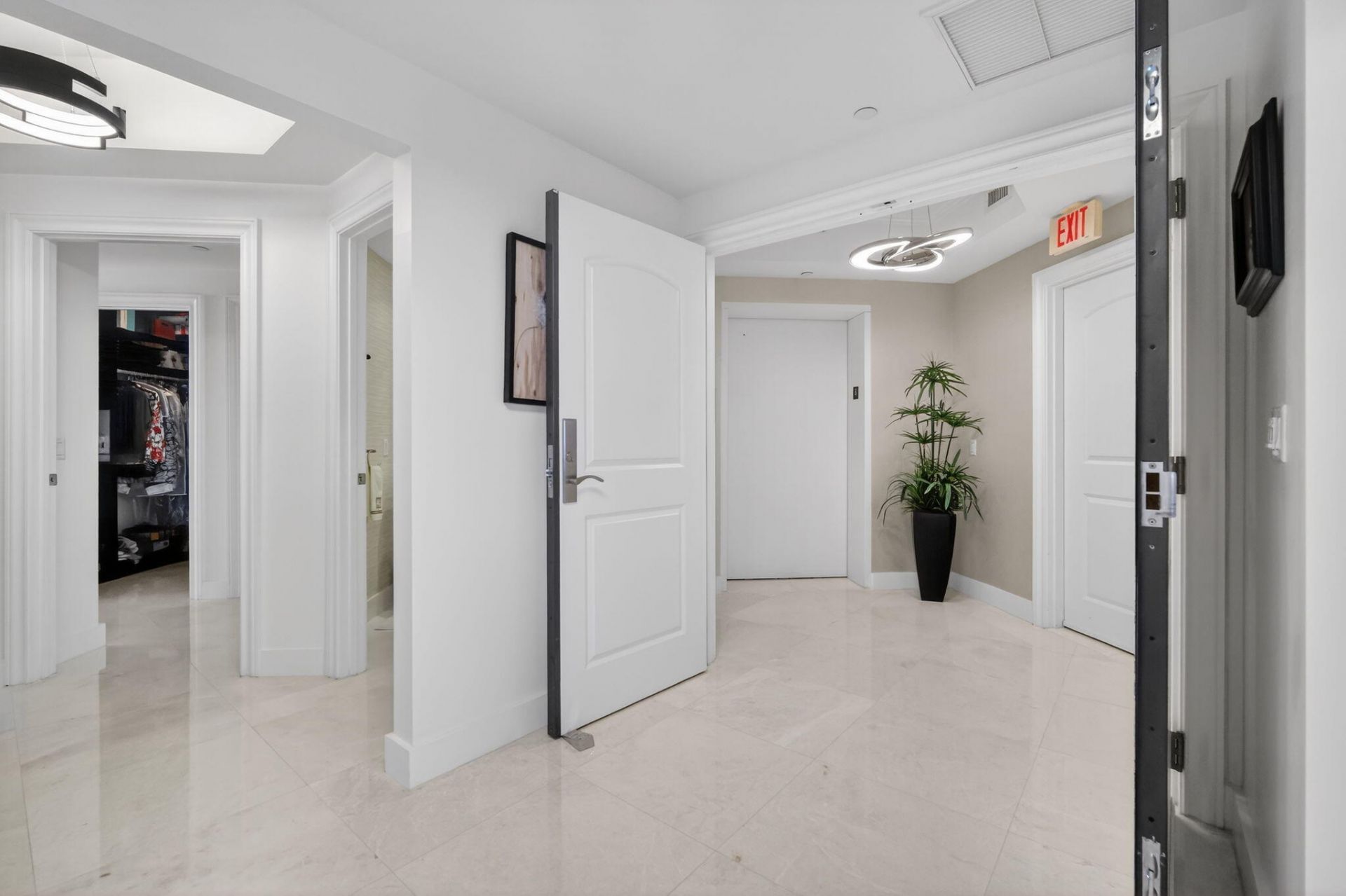 4600 N Ocean Drive, Unit 801, Singer Island, FL 33404 Photo