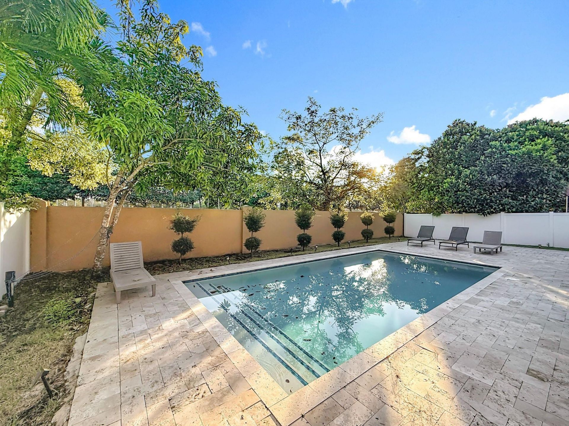 16918 SW 16th Street, Pembroke Pines, FL 33027 Photo