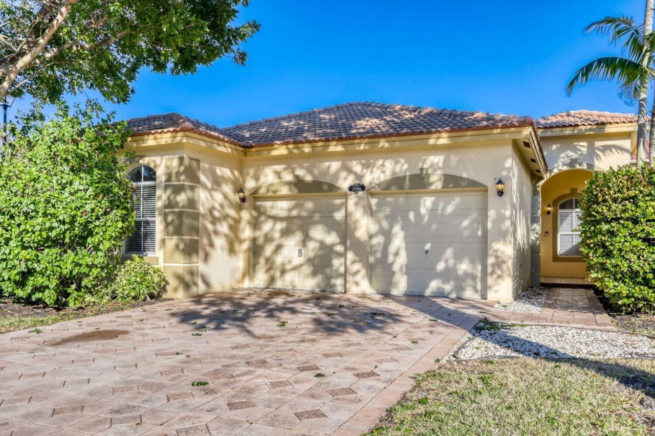 10566 Galleria St, Wellington, FL 33414 Photo