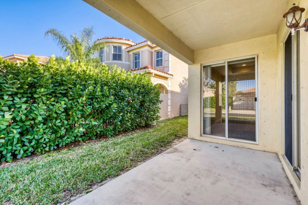 10566 Galleria St, Wellington, FL 33414 Photo