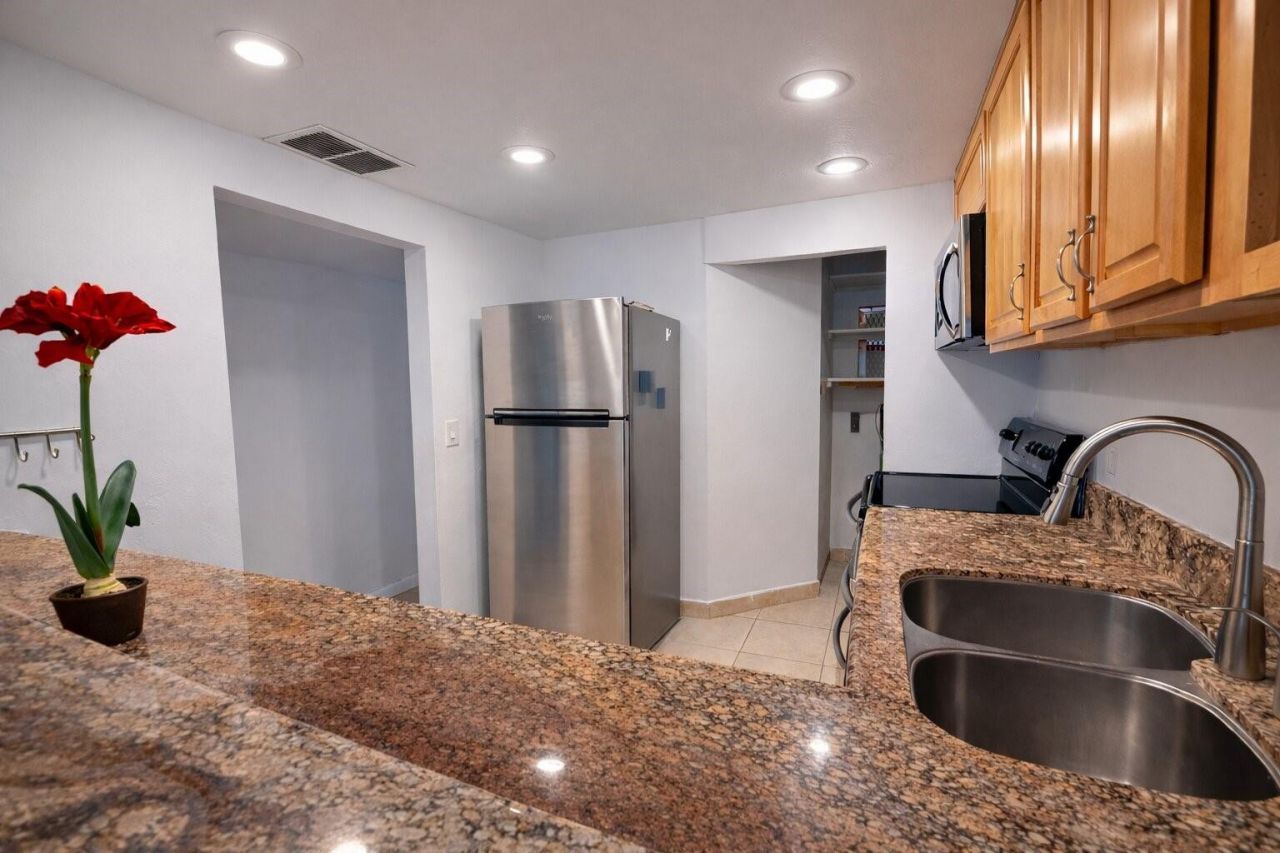 5300 NE 24th Terrace, Unit 216C, Fort Lauderdale, FL 33308 Photo