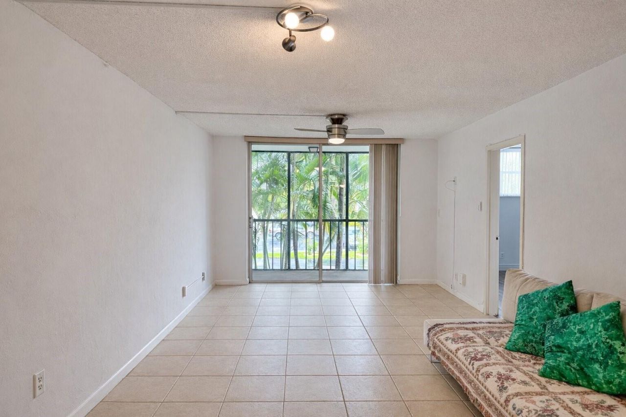 5300 NE 24th Terrace, Unit 216C, Fort Lauderdale, FL 33308 Photo
