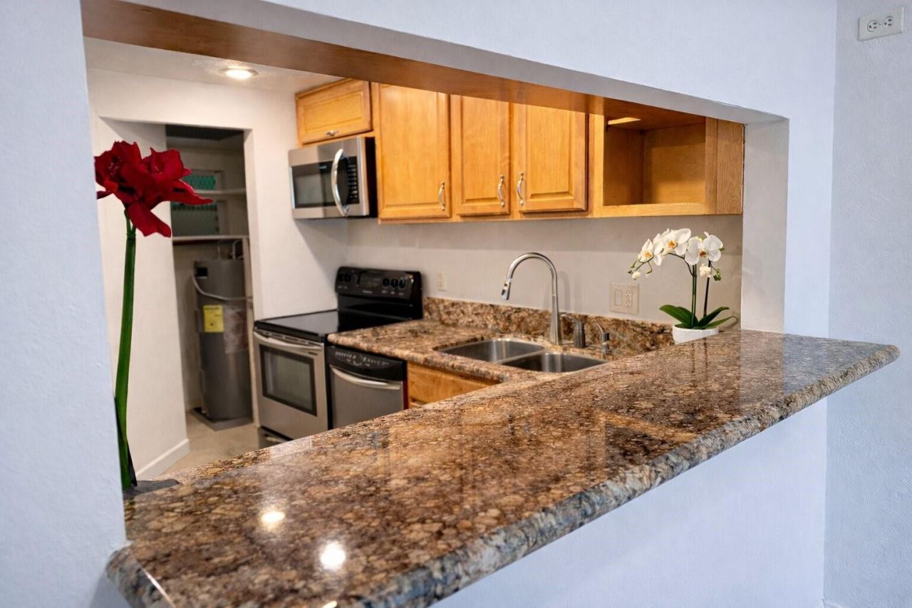 5300 NE 24th Terrace, Unit 216C, Fort Lauderdale, FL 33308 Photo