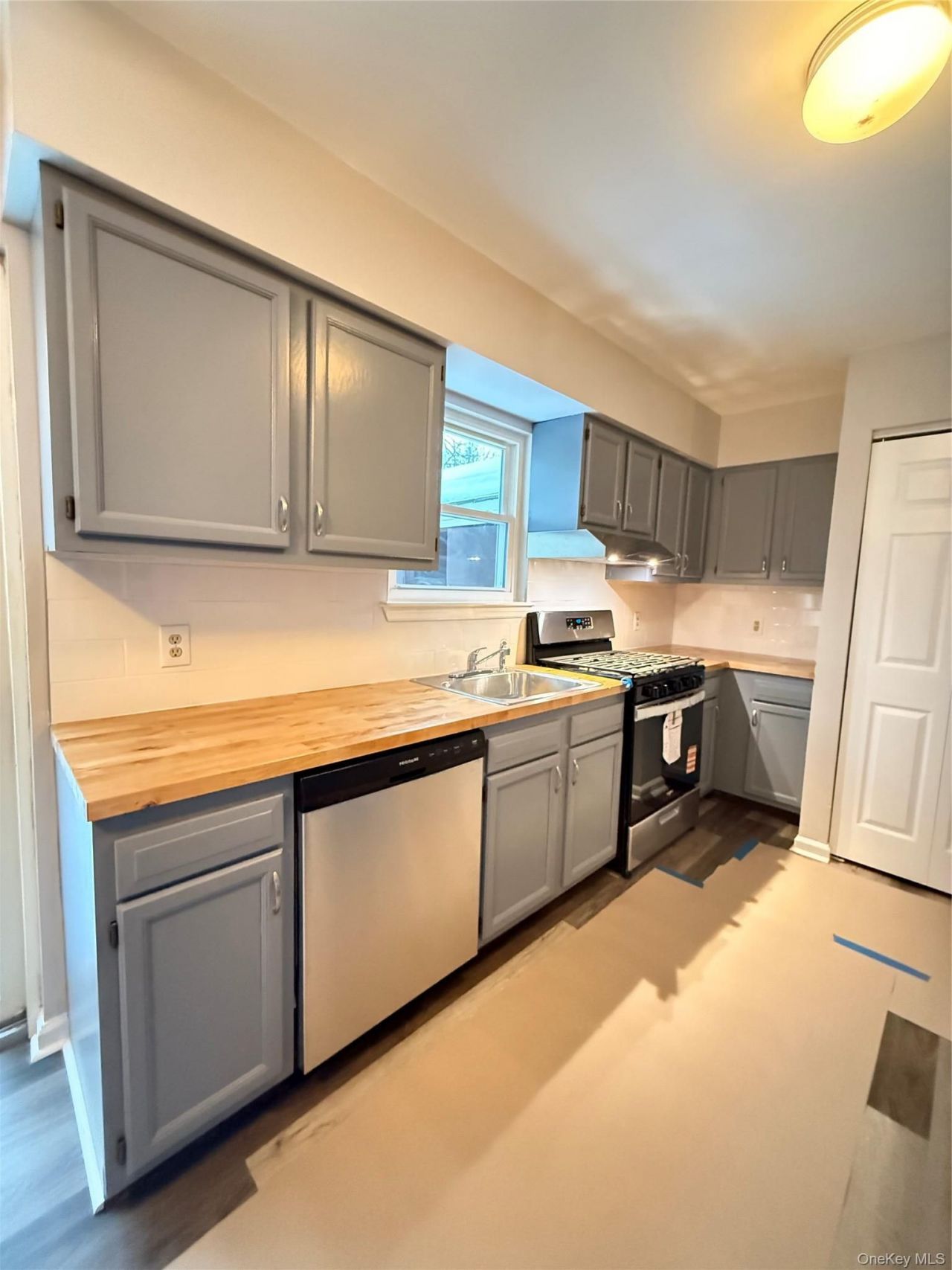 276 Temple Hill Road, Unit 2808, New Windsor, NY 12553 Main Photo