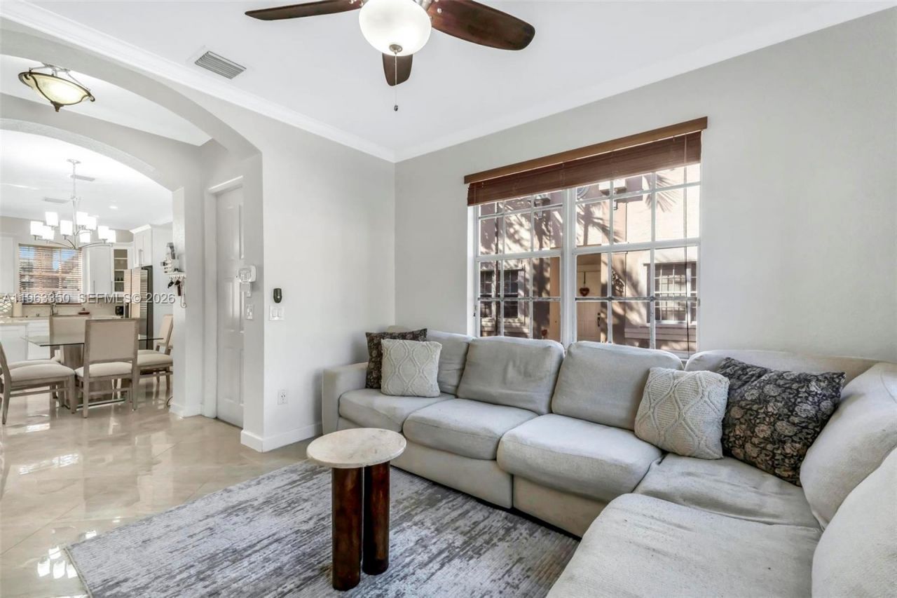 12464 SW 42nd St, Miramar, FL 33027 Photo